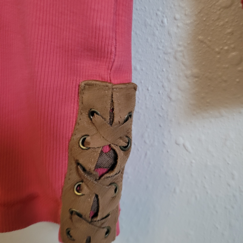 Lauren Ralph Lauren‎ Coral Long Sleeve Top with Button Details - Picture 4 of 14